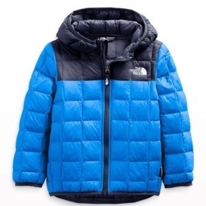 NWT The Northface Thermoball Jacket